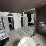 Chez Flo * 본느