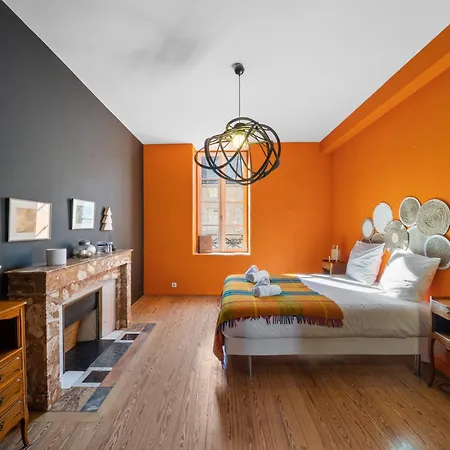 Apartment Chez Flo - Luxueux - Hypercentre Beaune (Cote d'Or)